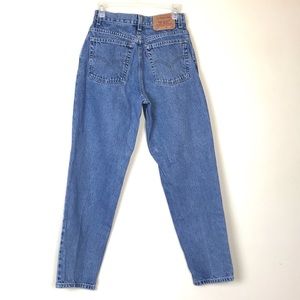 Vintage Levi’s 550 jeans